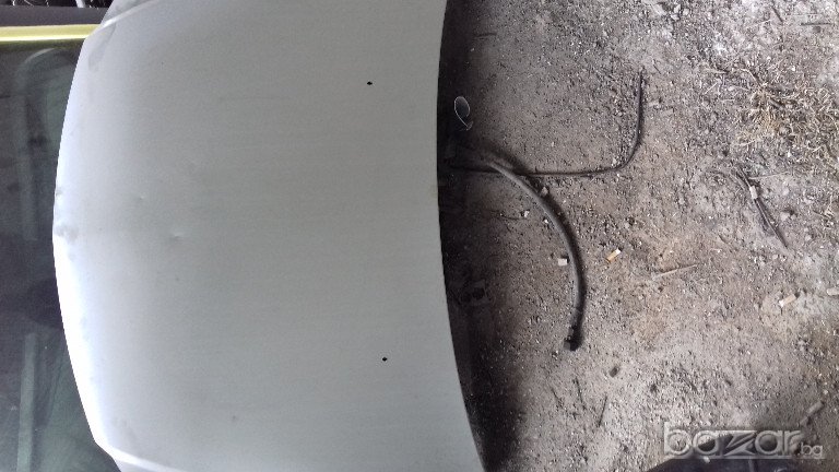 Преден капак, снимка 1