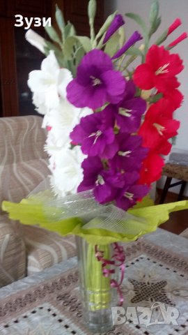 Цветя от хартия-гладиоли, снимка 4 - Изкуствени цветя - 24675921