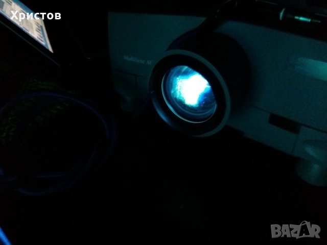 Видео проектор NEC, снимка 18 - Плейъри, домашно кино, прожектори - 22255166