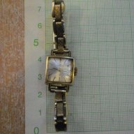 Часовник "DUCADO" дамски позлатен с верижка работещ, снимка 1 - Дамски - 15336239
