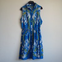 Нова рокля с щамповани синджири, снимка 3 - Рокли - 24508569