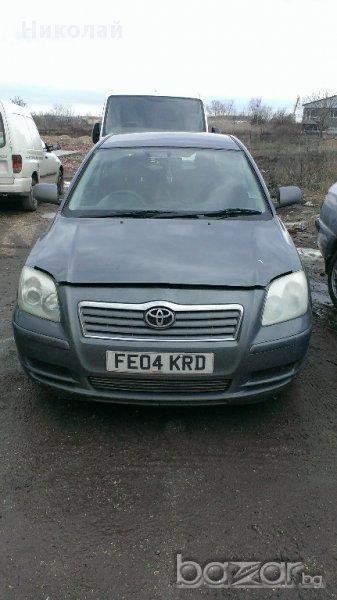 Тойота Авенсис 1,8 VVTI + 2.0 Д4Д 2005г седан, снимка 1