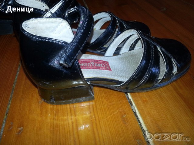Лàчени сандалки 24 номер, снимка 3 - Детски сандали и чехли - 14249513