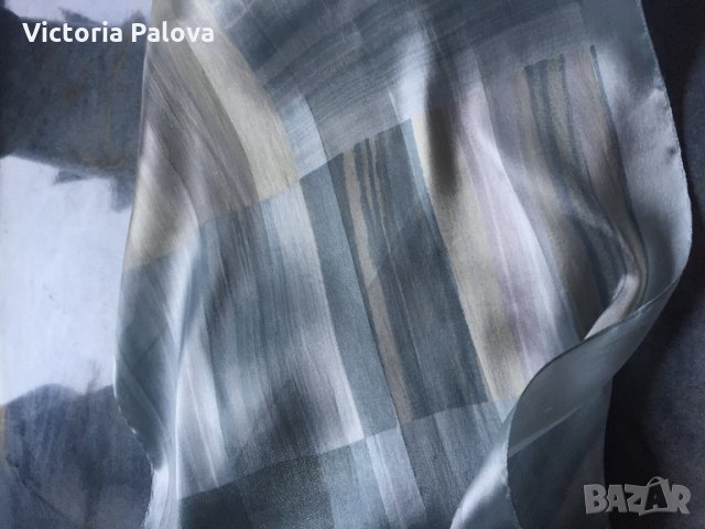 Нежен красив шал 160 на 40 см, снимка 4 - Шапки - 23750346