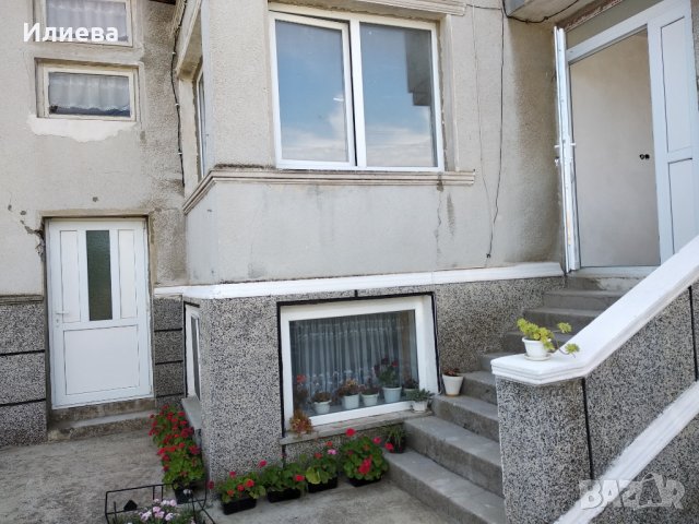 Продавам етаж от къща гр.Каварна, снимка 2 - Етаж от къща - 25847145
