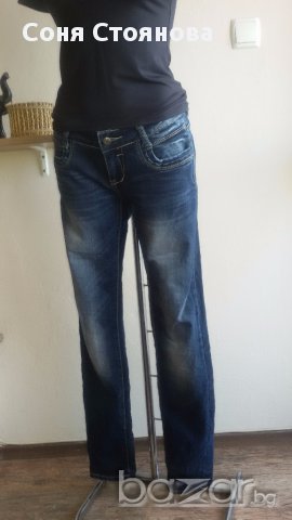 Дамски дънки тесни +, снимка 1