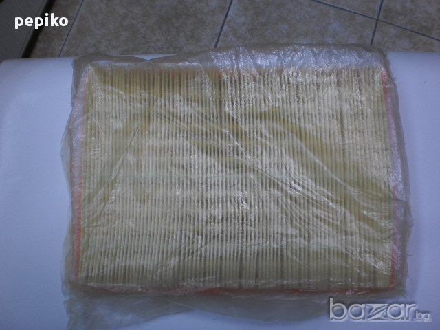 Продавам въздушен филтър за Jeep Grand Cherokee Laredo 4.0 V6 99 A 01, снимка 3 - Части - 8846749