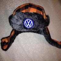 Оригинална шапка  - ушанка Volkswagen / GOLF , снимка 1 - Шапки - 23200689