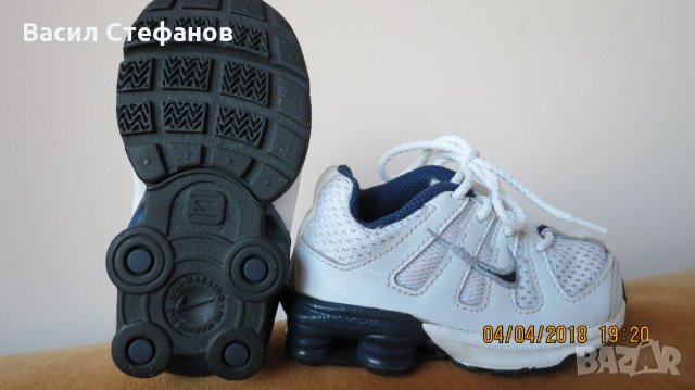 Детски маратонки Nike, снимка 4 - Детски маратонки - 21754297
