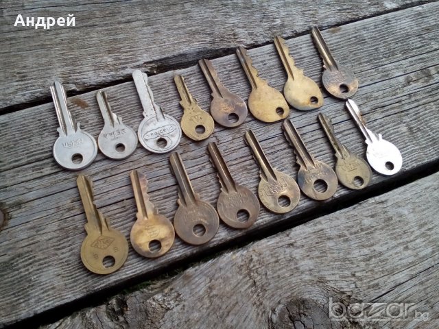 Стар секретен ключ,ключета, снимка 3 - Антикварни и старинни предмети - 16772982