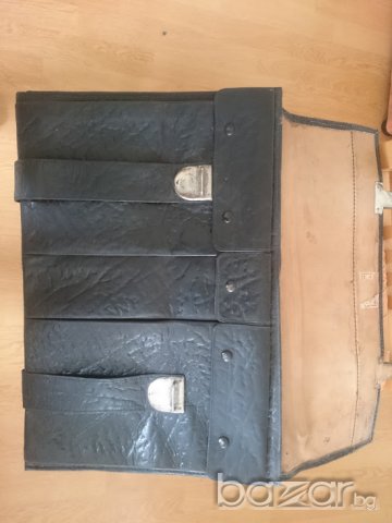стара партийна  масивна чанта естествана дебела телешка кожа НРБ, снимка 5 - Чанти - 19271891