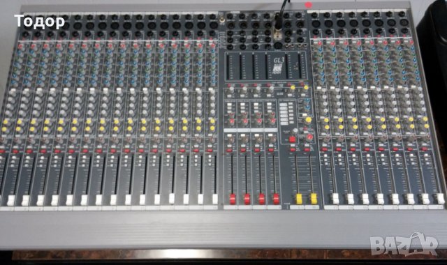 Пулт 24 канала Алън & Хийт