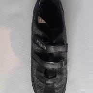 Детски обувки за момиче от еко кожа с лепенки в черно и сребристо, снимка 5 - Детски маратонки - 10185244