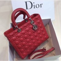 Дамска луксозна чанта Dior red, снимка 1 - Чанти - 21866111