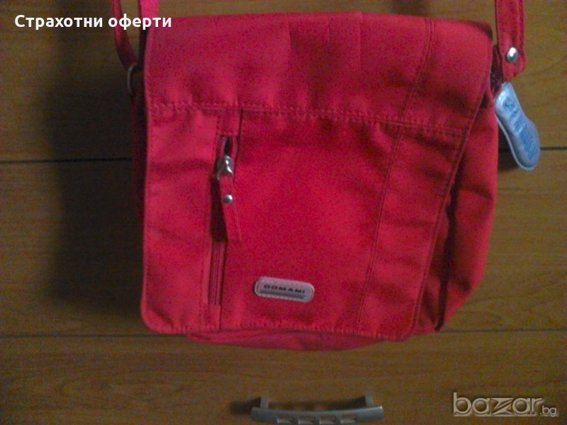 Червена спортна чантичка, снимка 1