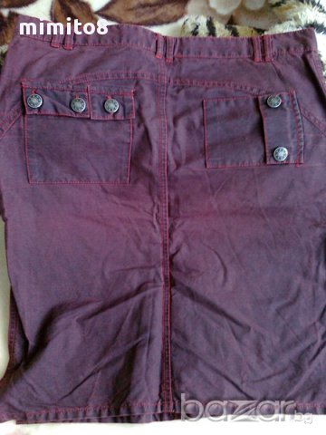 червена пола с две цепки, снимка 3 - Поли - 11720726