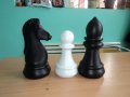 Малък градински шах, снимка 1 - Шах и табла - 22769330