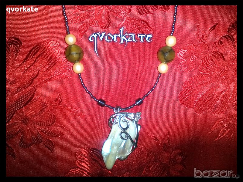 Колие с висулка, снимка 1