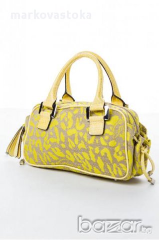 чанта марка GUESS  Естествена кожа лак и текстил, снимка 3 - Чанти - 12516525