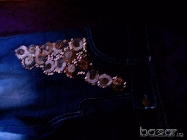 Дънки, снимка 2 - Детски панталони и дънки - 19965632