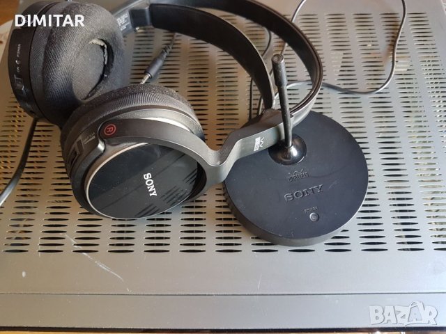 Слушалки Sony wireless TMR-RF810R, снимка 1 - Слушалки и портативни колонки - 22566403