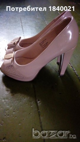 Стилни обувки, снимка 2 - Дамски обувки на ток - 21101319
