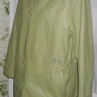 Дамско зелено манто с декорация от бродерии / естествена кожа / голям размер , снимка 1 - Палта, манта - 17282190