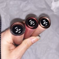 Матово червило Bare Minerals, снимка 2 - Декоративна козметика - 20968409