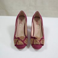 Дамски обувки в бордо със златиста панделка Gal latea , снимка 2 - Дамски ежедневни обувки - 10604734