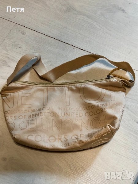Benetton Малка бежова чанта, снимка 1
