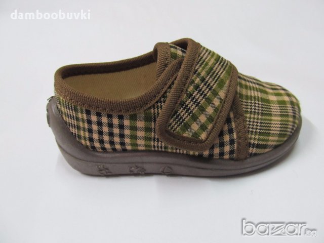 Български пантофи каре, снимка 2 - Бебешки обувки - 17677060