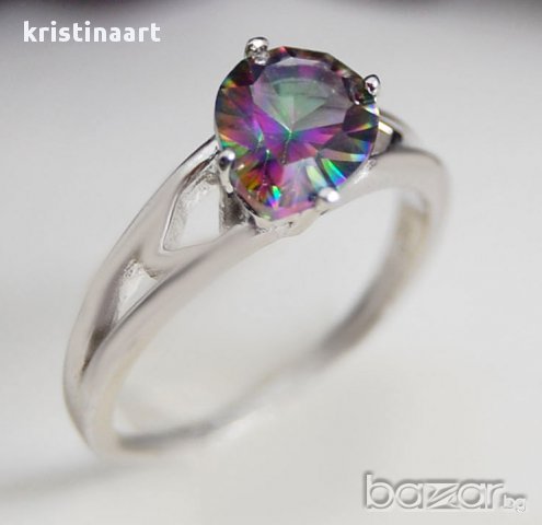 Сребърен пръстен с мистичен топаз