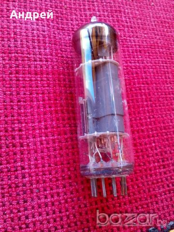 Радиолампа PCL 805, снимка 2 - Антикварни и старинни предмети - 18919815