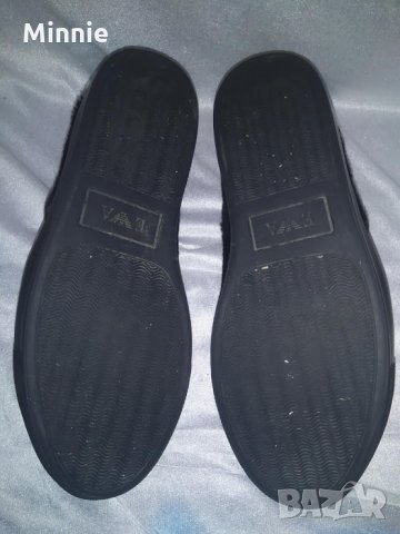 Намалявам  110 Маратонки EMPORIO ARMANI fur logo , снимка 8 - Маратонки - 25785982