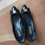 Дамски обувки №38, снимка 1 - Други - 12410410