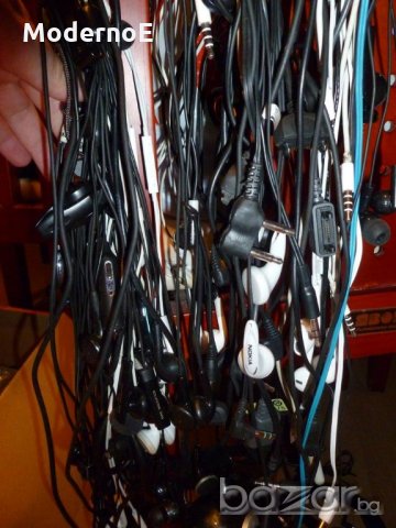 Огромно количество слушалки, тип тапи за уши, снимка 4 - Слушалки за компютър - 19053124
