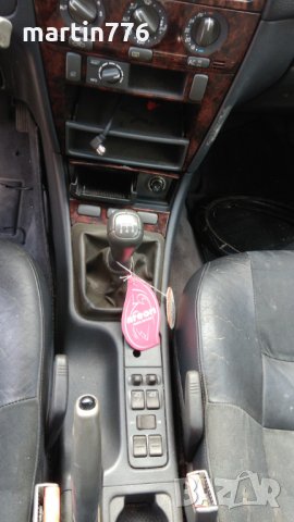 Volvo S40 2.0T 163коня на части, снимка 10 - Автомобили и джипове - 22447617