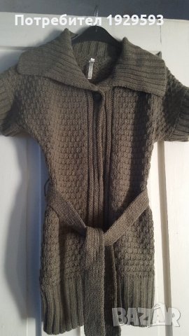 Жилетка за момиче 14 години марка Mayoral, снимка 1 - Детски пуловери и жилетки - 22964512