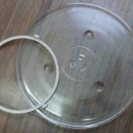 Чиния за микровълнова с различни диаметри и пластмасовите колелца, снимка 1 - Печки, фурни - 11487823