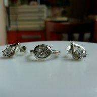 изящен сребърен комплект с циркони, снимка 3 - Бижутерийни комплекти - 18399044