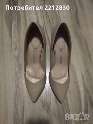 Обувки , снимка 1 - Дамски обувки на ток - 25434755