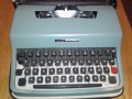 Пишеща машина Olivetti Lettera 32, снимка 1 - Други - 13210486