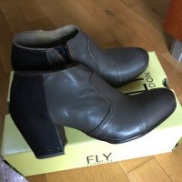 нови Fly London 37, снимка 1 - Дамски боти - 21039742