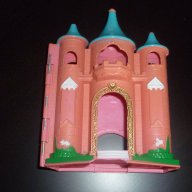 Сгъваем замък, снимка 1 - Кукли - 17256050