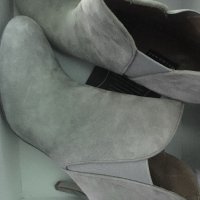 Естествена кожа велур сиви боти Belmondo номер 40-41 , снимка 11 - Дамски боти - 24576001