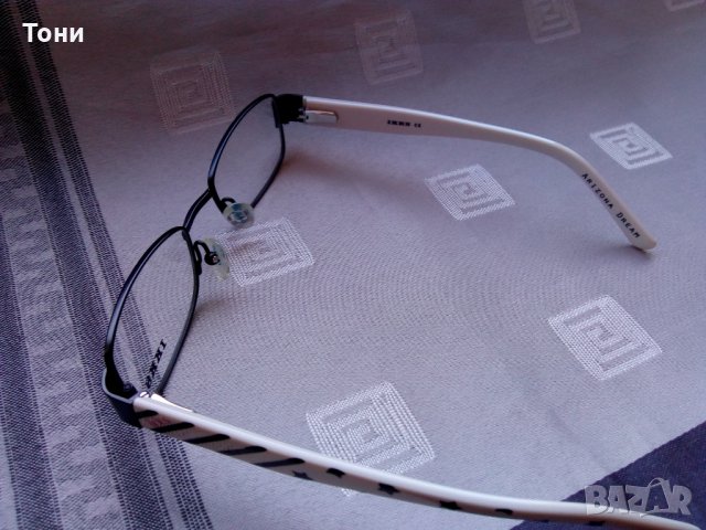 Диоптрична рамка IKKS, снимка 6 - Слънчеви и диоптрични очила - 24755710