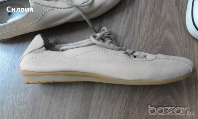  *Bata* Дамски спортни обувки, снимка 1 - Кецове - 18226299
