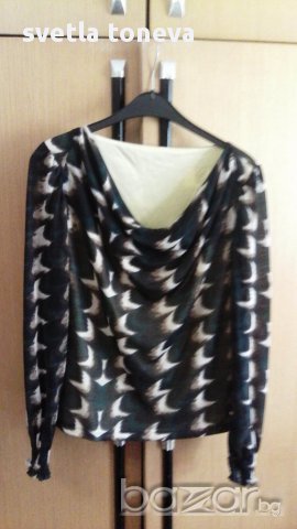 Блуза, снимка 1 - Блузи с дълъг ръкав и пуловери - 15186628