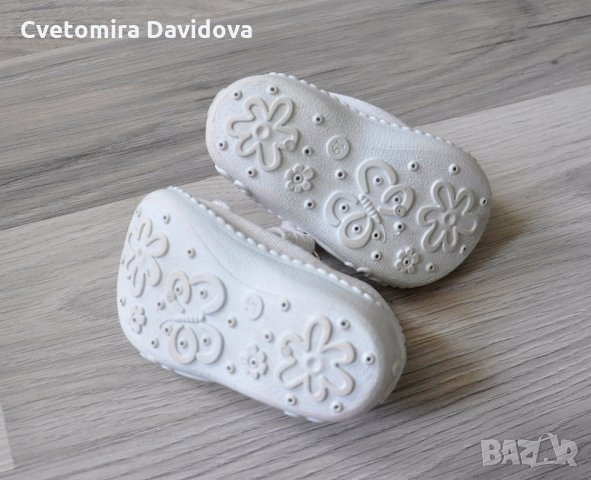 Пантофки "КК" бели + стелки, снимка 2 - Бебешки обувки - 21558983