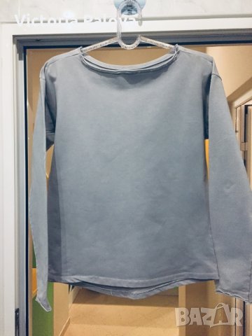 Красива блуза,сиво-синя, снимка 5 - Блузи с дълъг ръкав и пуловери - 24192698